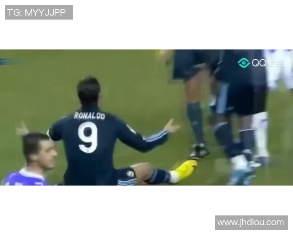 足球巨星互评：梅西、C罗、内马尔等传奇球员如何评价彼此的实力与贡献